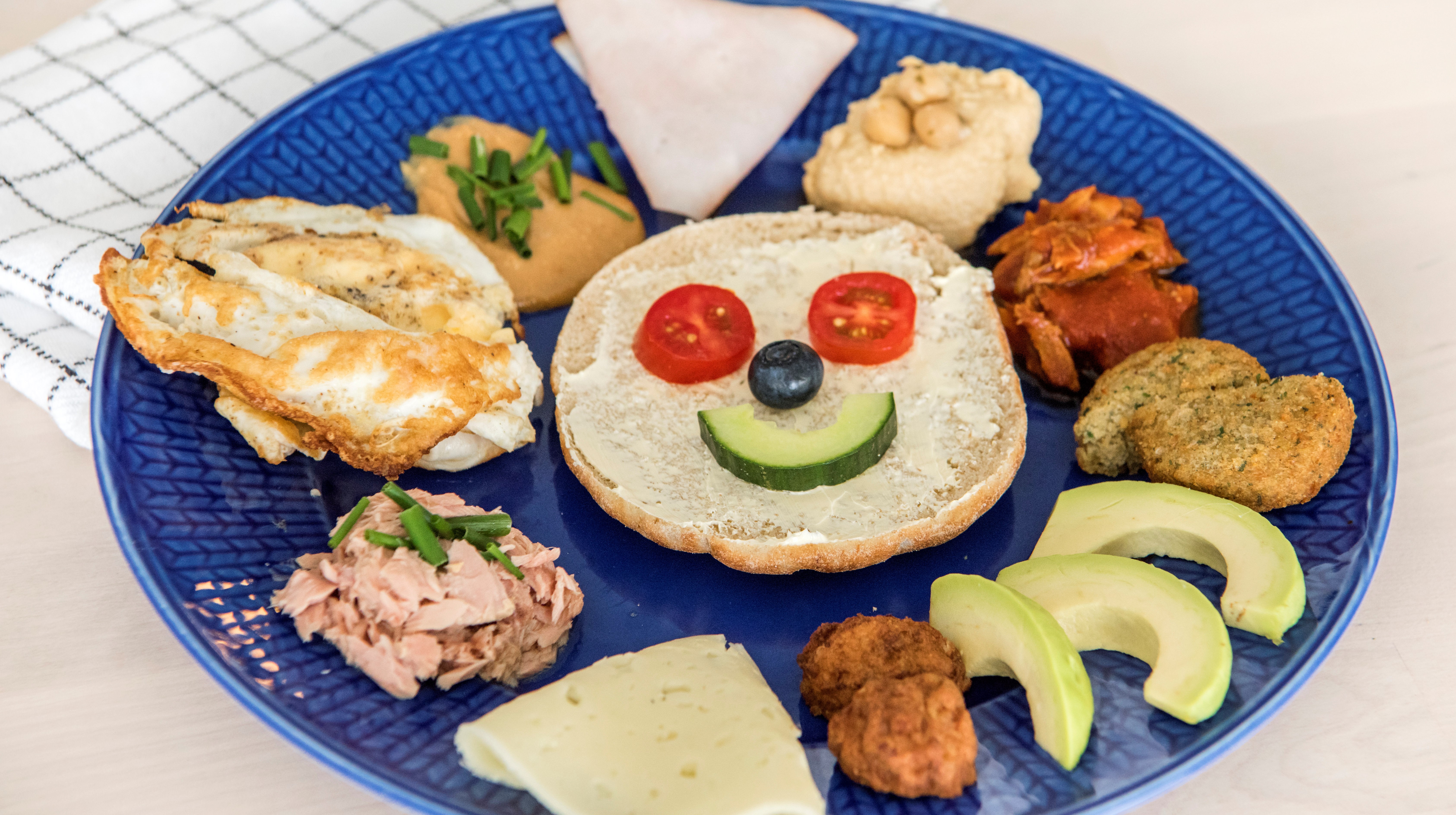 RÄTTIGHETER

Får användas av: Västra Götalandsregionen

Lämna till tredje part: Får lämnas till tredje part utan nytt samtycke. 

Får användas tom: Ingen tidsbegränsning
